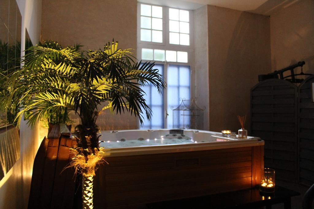 Bed and Breakfast Manoir De La Baronnie Saint-Malo Exterior foto